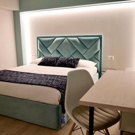 Guest House Domus Gratia Russo Рим Экстерьер фото