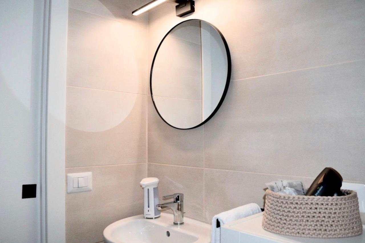 Guest House Domus Gratia Russo Рим Экстерьер фото